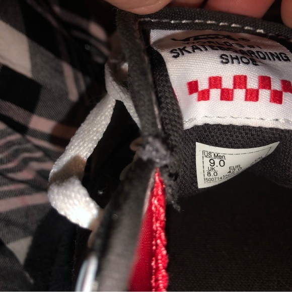 Mens Vans - Picture 3 of 3